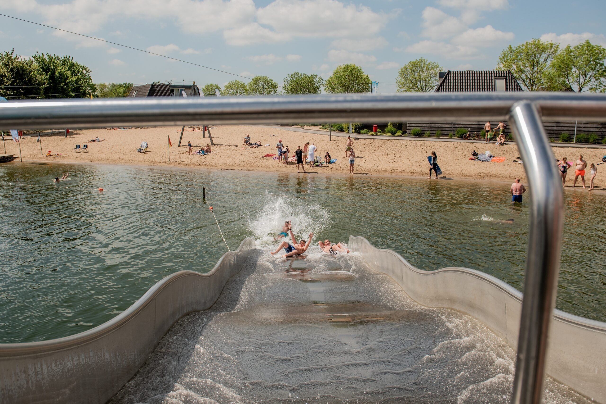Blijbaan strand zwemmen