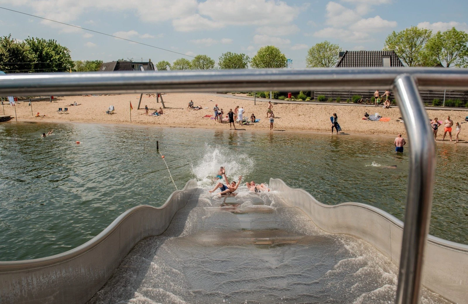 Blijbaan strand zwemmen
